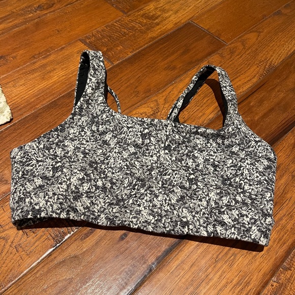 Athleta 3 piece bundle! - Picture 2 of 7